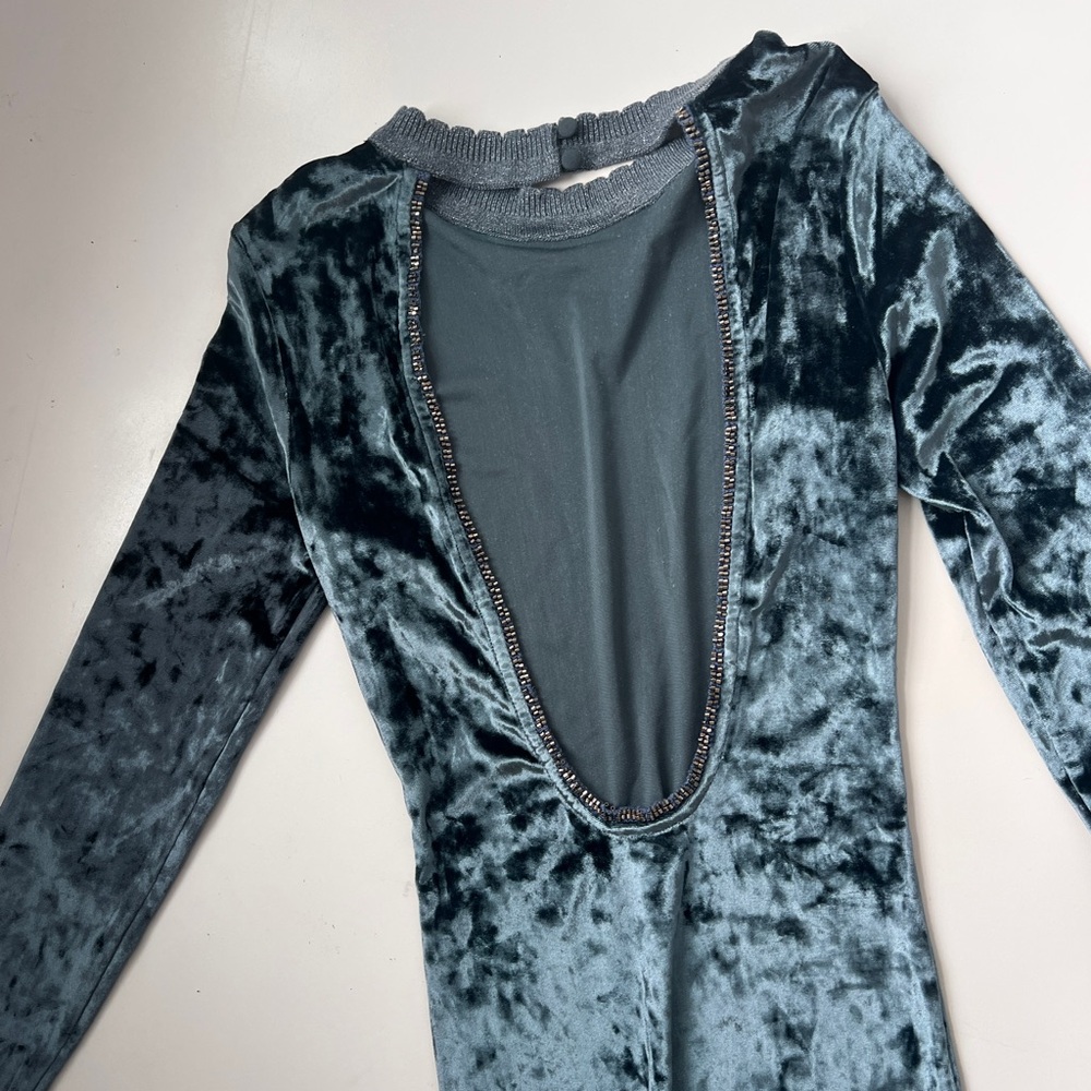 Luxurious Velvet Long Sleeve Dress in Deep Blue